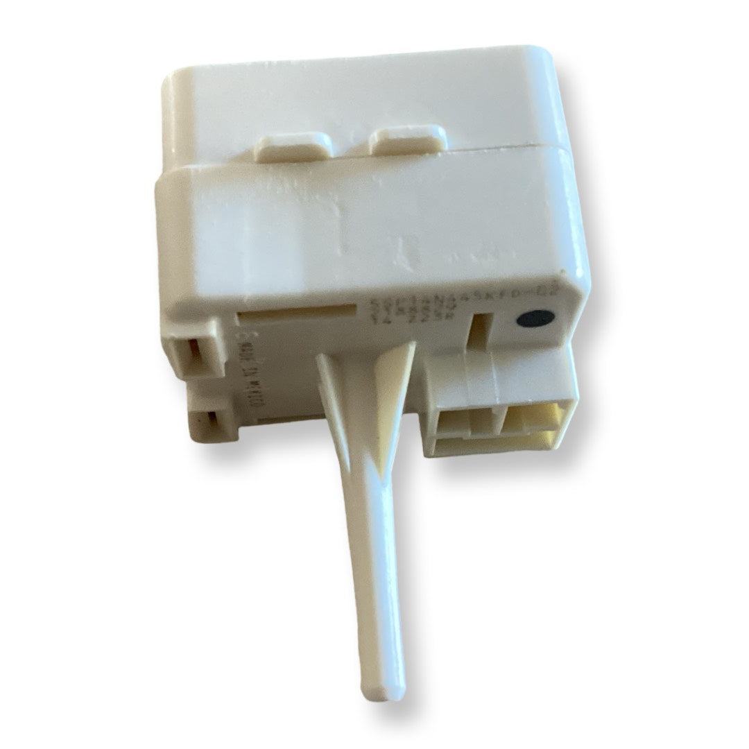 Whirlpool 8201786 Refrigerator Relay Overload Kit OEM replacement part for compressor efficiency.